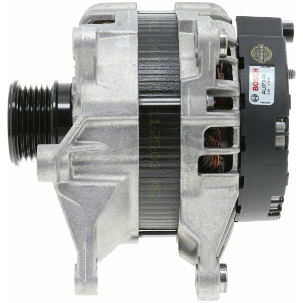 Bosch OEM Alternator Assy (0009067703)